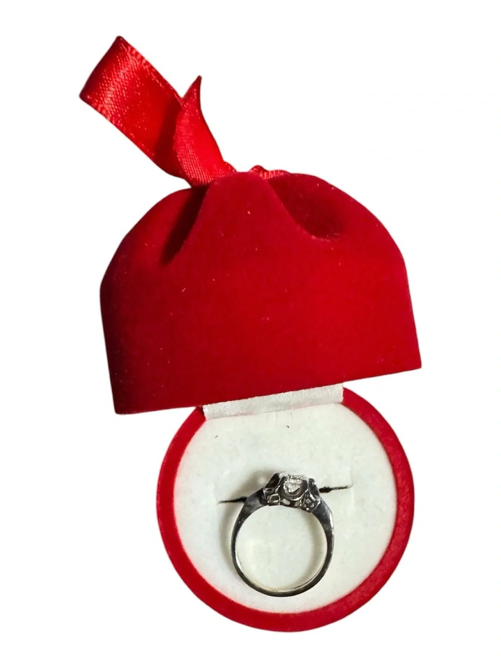 Avon Sterling Silver Floral Ring with Clear Stone - Red velvet box